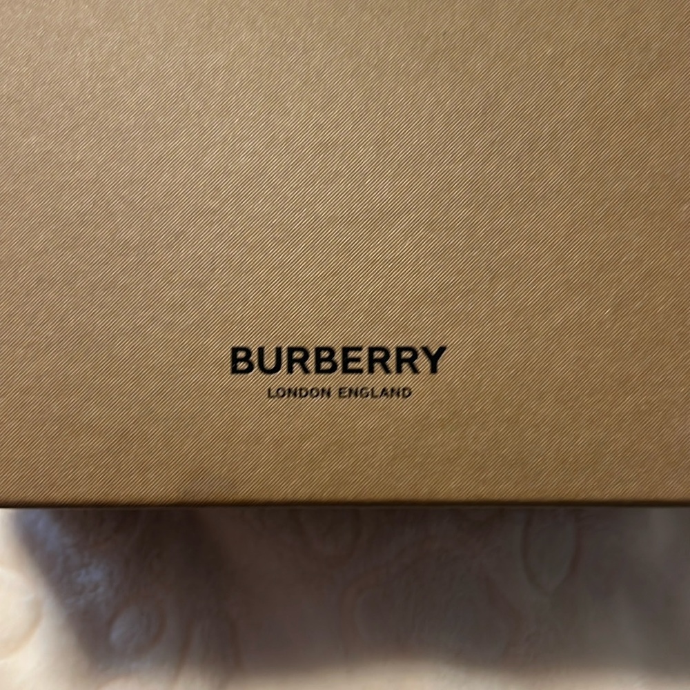 Burberry glasses